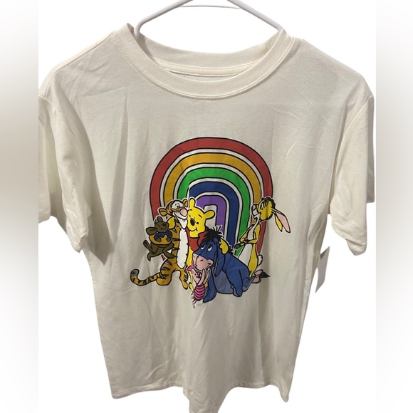 Winnie the poo graphic tee size m - Picture 2 of 4